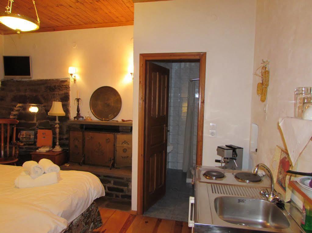 Traditional Rooms Karaouli Papigko Eksteriør billede